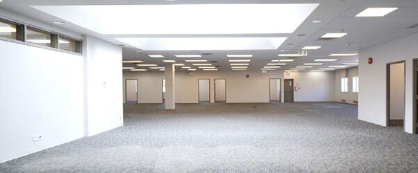 More Photos Of 78 Richmond St W, Oshawa Office For Sale