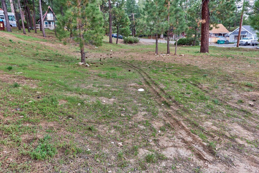 More Photos Of 545 Wren Dr, Big Bear Lake Land For Sale