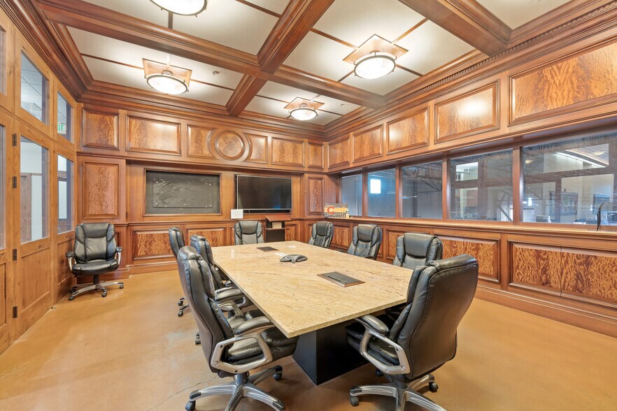 More Photos Of 1211 Atchison Ct, Castle Rock Manufacturing For Sale