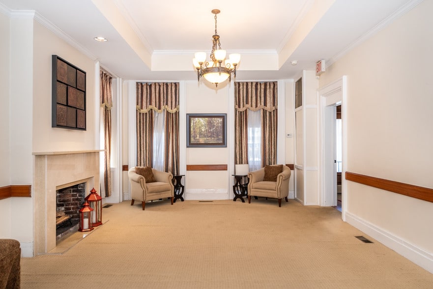 More Photos Of 97 Broadway, Verplanck Funeral Home For Lease