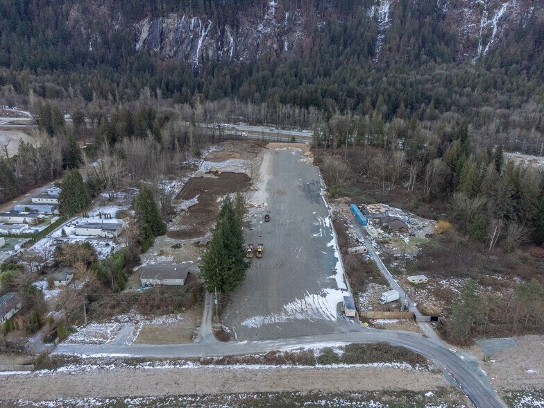 More Photos Of 61934 Estell Rd, Hope Land For Lease