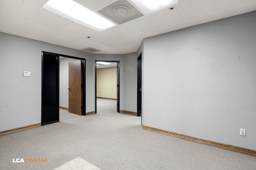 More Photos Of 841 Mohawk St, Bakersfield Medical For Lease