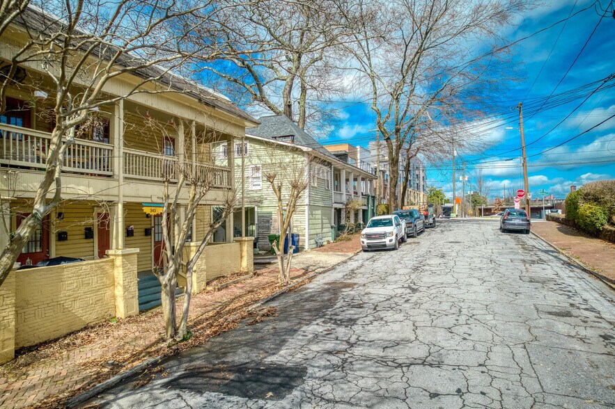 More Photos Of 345 Loomis Ave SE, Atlanta Apartments For Sale