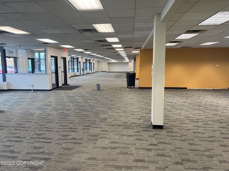 More Photos Of 2210 E Northern Lights Blvd, Anchorage General Retail For Lease