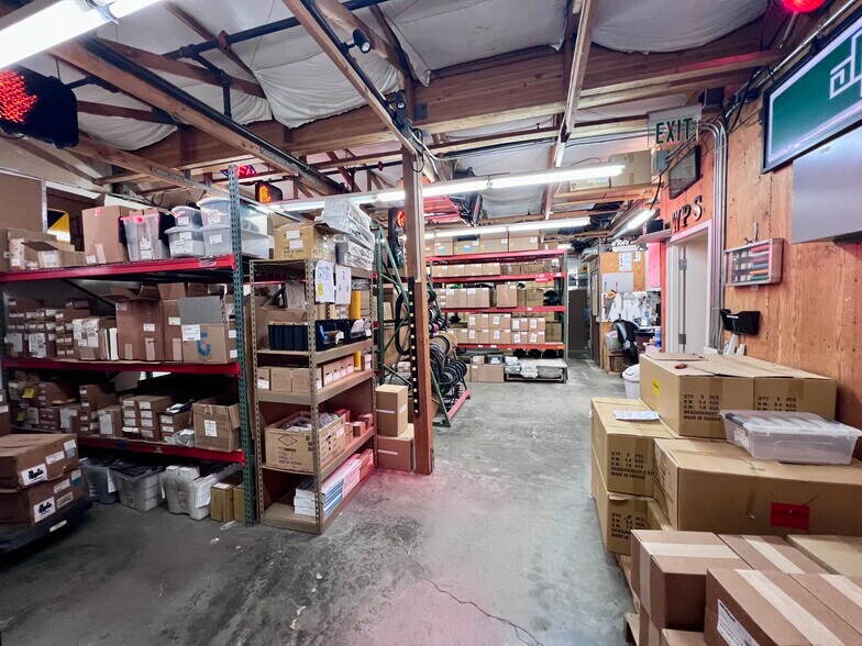 More Photos Of 15890 Foothill Blvd, San Leandro Flex For Sale