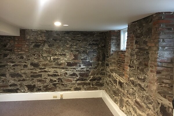 More Photos Of 35 King St, Burlington Office For Lease