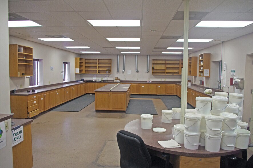 More Photos Of 1439 Cutler Trico Road, Cutler Industrial For Lease