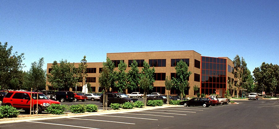 More Photos Of 2125 Oak Grove Rd, Walnut Creek Office For Lease