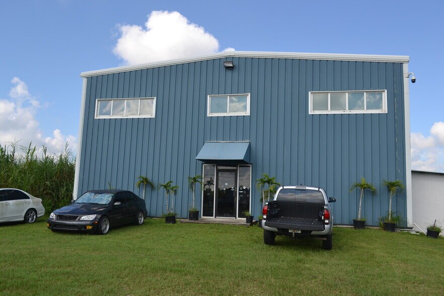 More Photos Of 22700 SW 177th Ave, Miami Flex For Sale