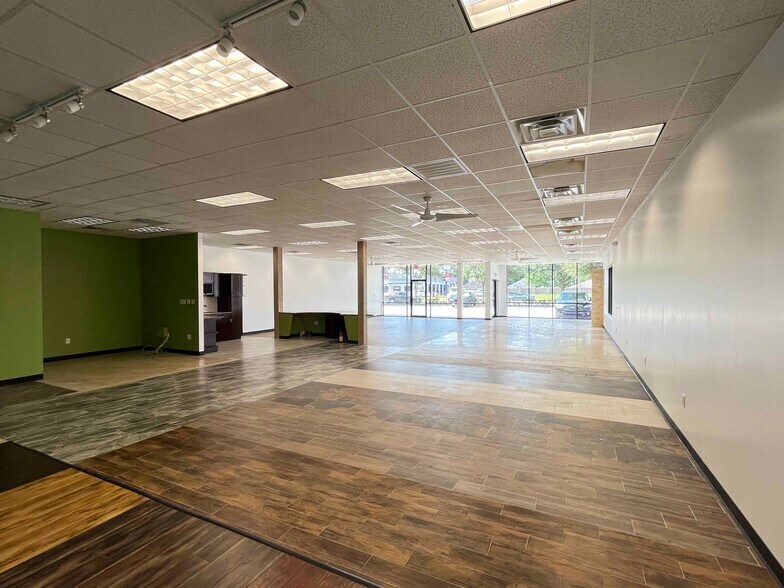 More Photos Of 3416 FM 2920 Rd, Spring Unknown For Lease
