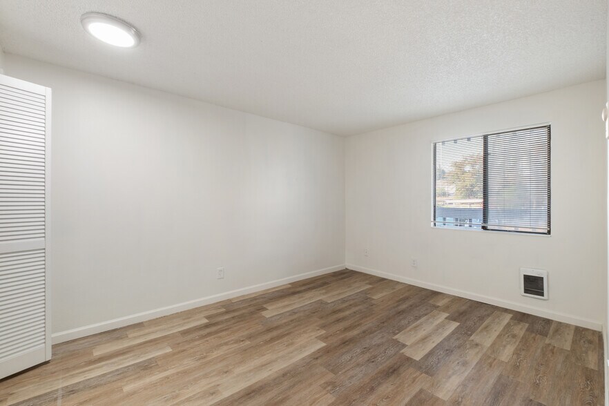 More Photos Of 3001 E Upriver Dr, Spokane Apartments For Sale