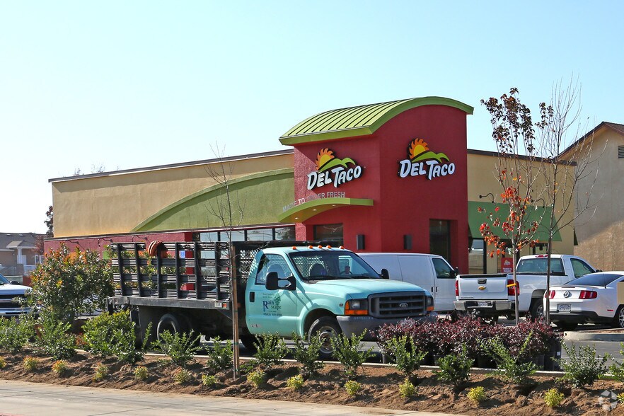 More Photos Of 785 N Newcomb St, Porterville Fast Food For Lease