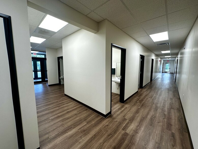 More Photos Of 505 Missouri Ave, Saint Robert Daycare Center For Sale