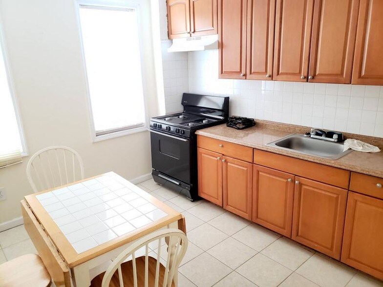 More Photos Of 2477 State Route 57, Stewartsville Storefront Retail Residential For Lease