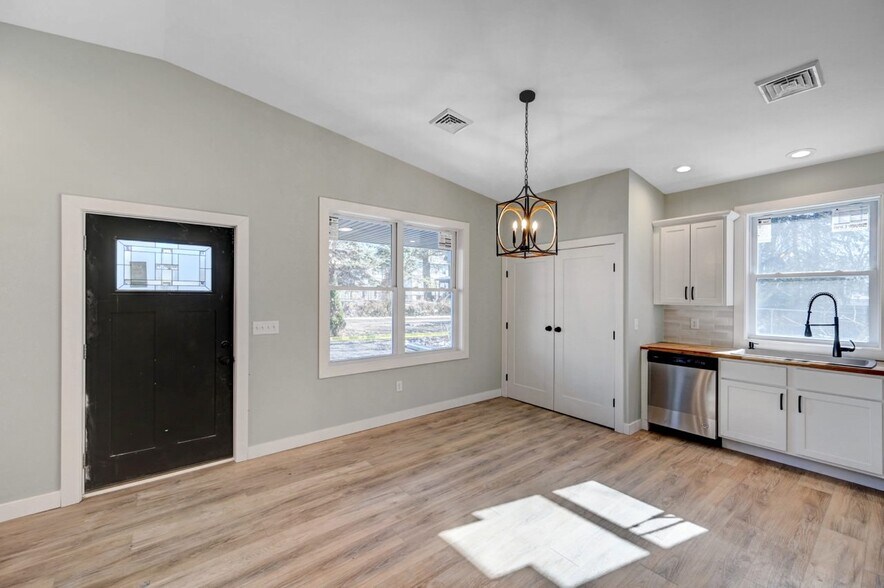 More Photos Of 119 Prospect Ave, Scranton Multifamily For Sale