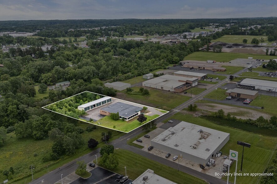 More Photos Of 1075 National Pky, Mansfield Office For Sale