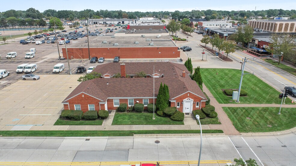 More Photos Of 23001-23003 Greater Mack Ave, Saint Clair Shores Medical For Sale