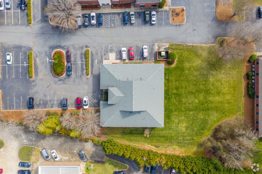 More Photos Of 231 S Herlong Ave, Rock Hill Medical For Lease