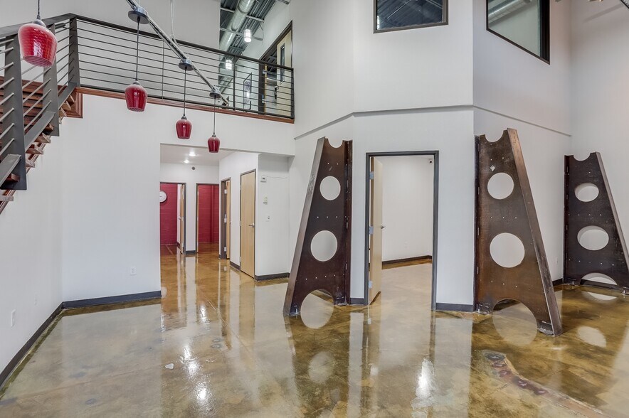 More Photos Of 6801-6845 Broadway, Denver Office For Lease