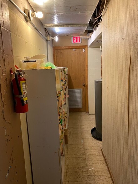 More Photos Of 1952 Bayshore Blvd, Dunedin Medical For Lease