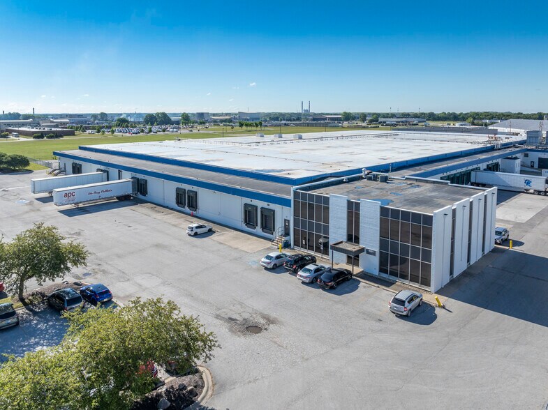 More Photos Of 4001 W Minnesota St, Indianapolis Refrigeration Cold Storage For Lease