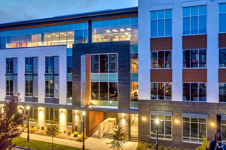 More Photos Of 2015 Ayrsley Town Blvd, Charlotte Unknown For Lease