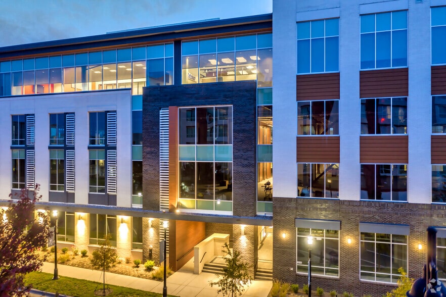 More Photos Of 2015 Ayrsley Town Blvd, Charlotte Unknown For Lease