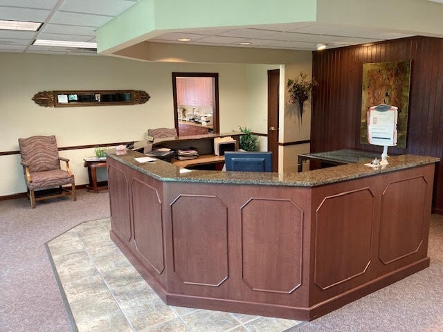 More Photos Of 1977 American Dr, Neenah Office For Sale