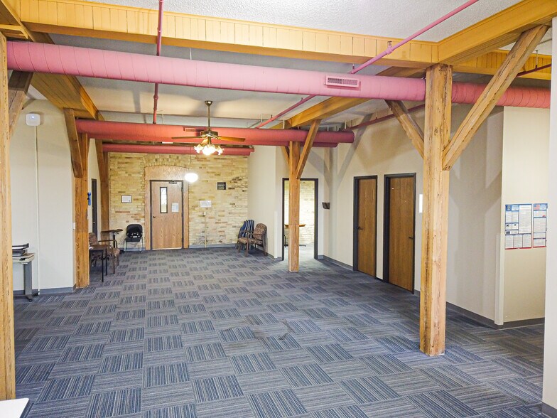 More Photos Of 500 S Hamilton St, Saginaw Medical For Sale