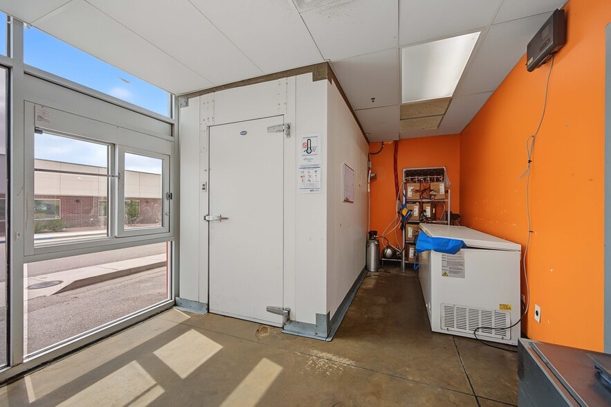 More Photos Of 2290 Rawlings Blvd, Pueblo Freestanding For Lease
