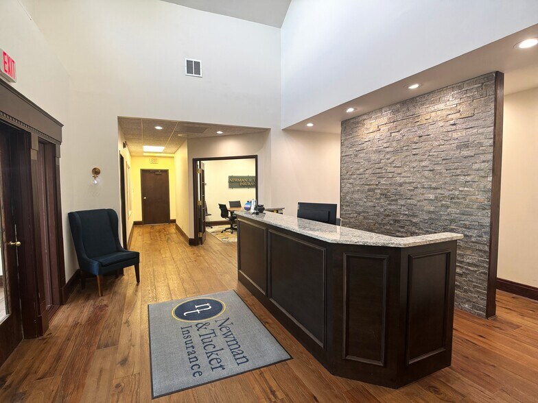 More Photos Of 10 Town Center Blvd, Crestview Hills Medical For Sale