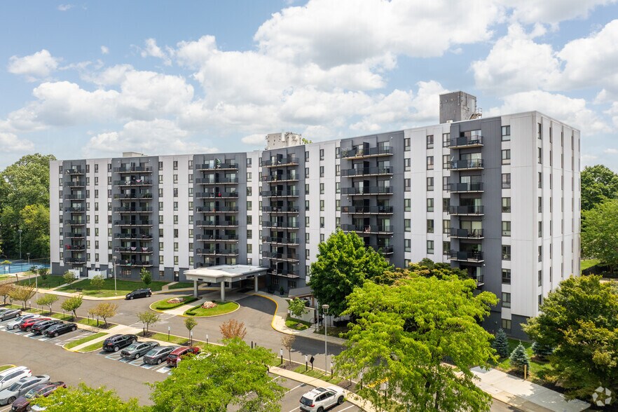 Primary Photo Of 1001-1003 Easton Rd, Willow Grove Apartments For Lease