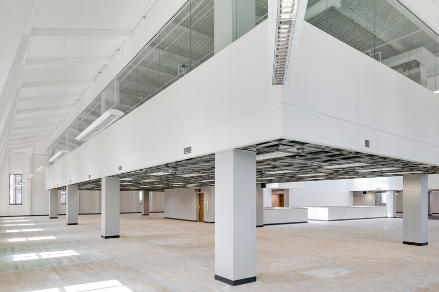 More Photos Of 105 5th Ave S, Minneapolis Loft Creative Space For Sale