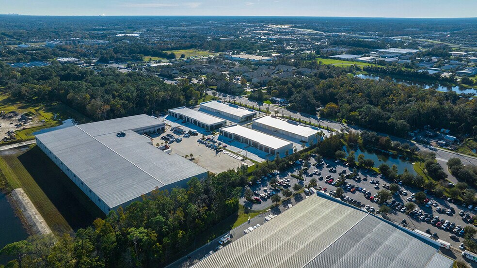 More Photos Of 375 Monroe Rd, Sanford Unknown For Lease