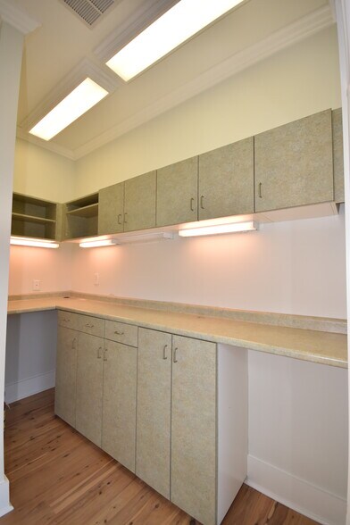 More Photos Of 277 Willbrook Blvd, Pawleys Island Office For Sale