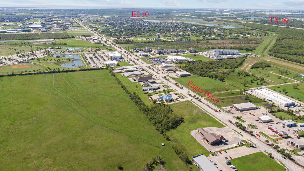 More Photos Of Eagle Dr, Mont Belvieu Land For Sale