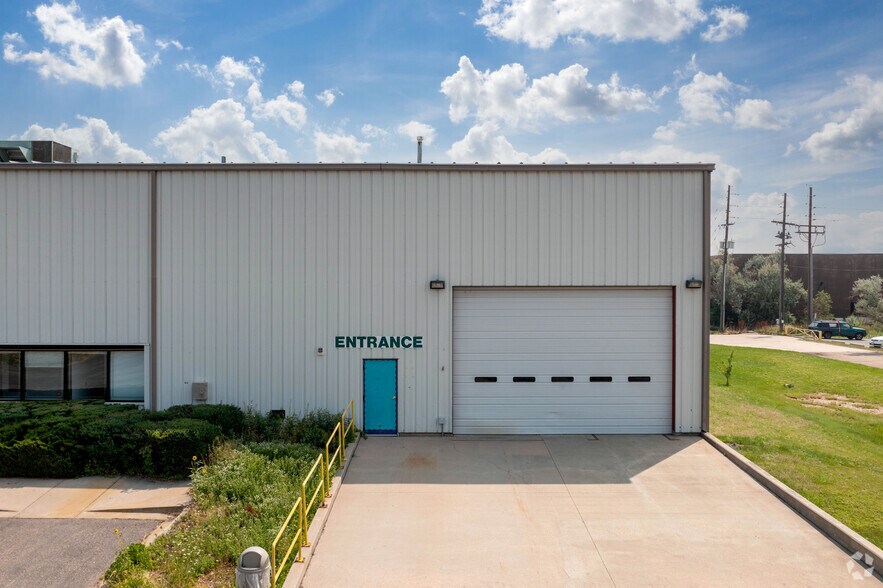More Photos Of 11080 Irma Dr, Northglenn Manufacturing For Lease