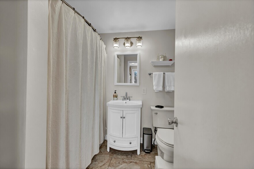 More Photos Of , Brookfield Unknown For Sale