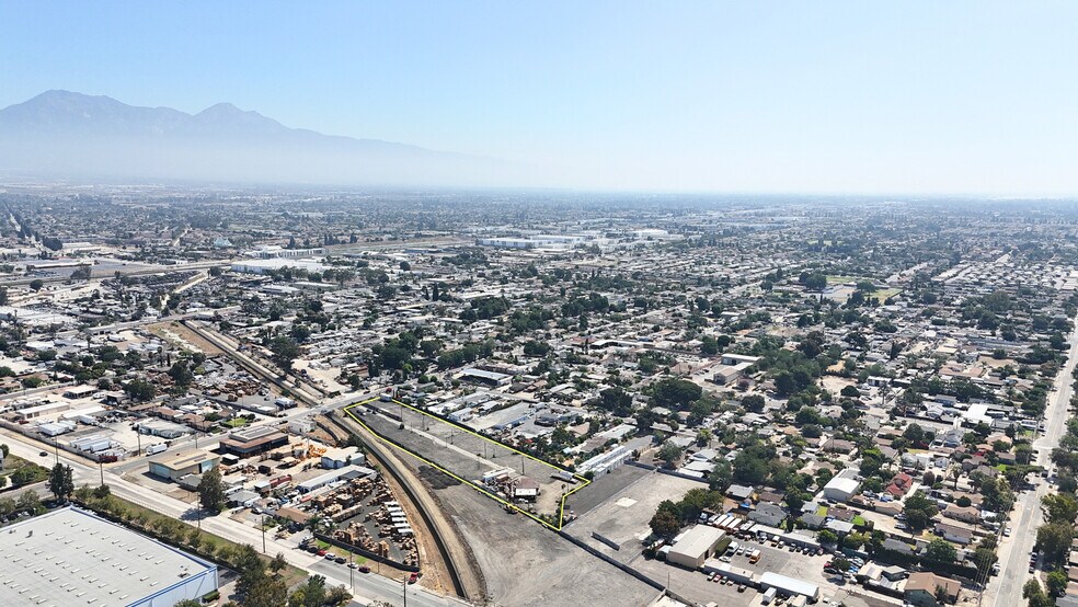 More Photos Of E 9th St, Pomona Land For Lease