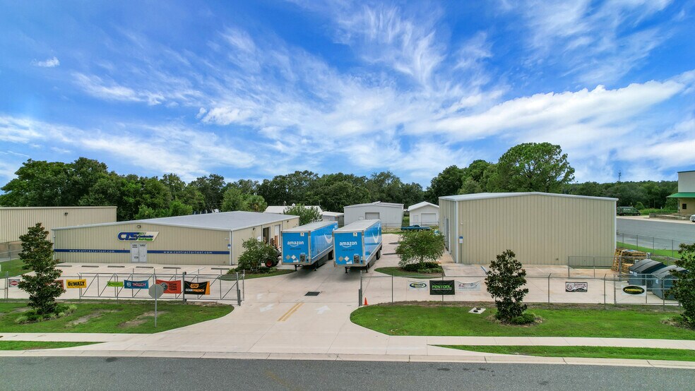 More Photos Of 1818 Greenleaf Ln, Leesburg Warehouse For Sale