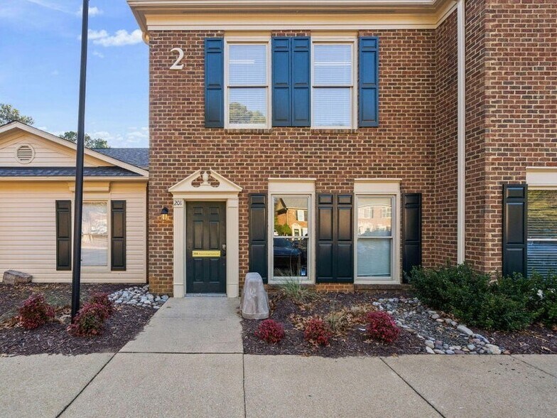 Primary Photo Of 6512 Six Forks Rd, Raleigh Coworking Space