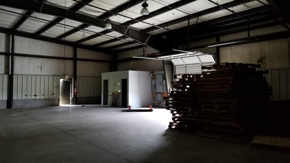 More Photos Of 3146 Grants Mill Rd W, Wallace Warehouse For Sale