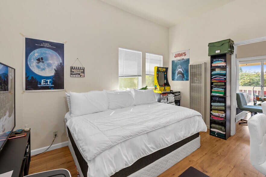 More Photos Of 1415 4th St, Napa Apartments For Sale