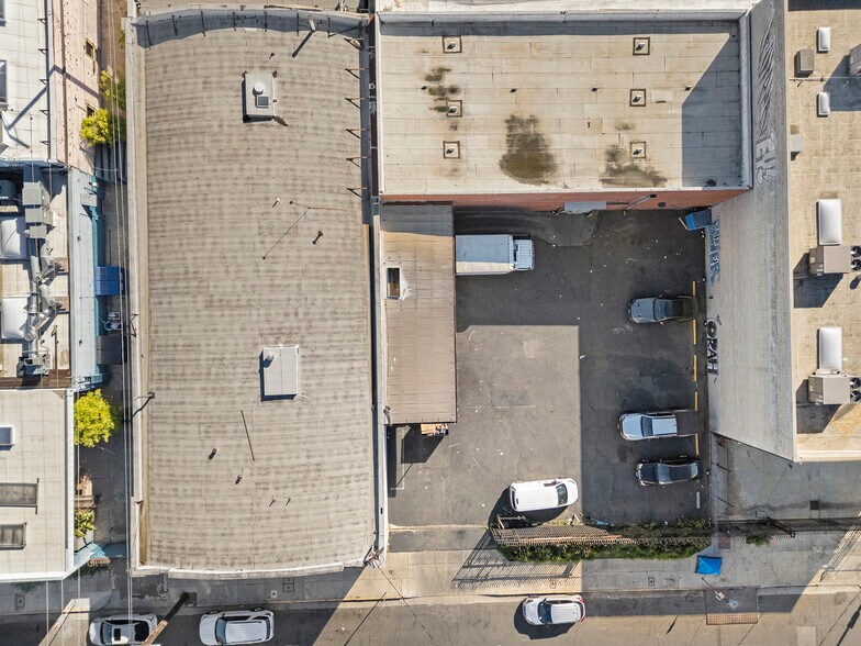 More Photos Of 410-414 Towne Ave, Los Angeles Warehouse For Sale