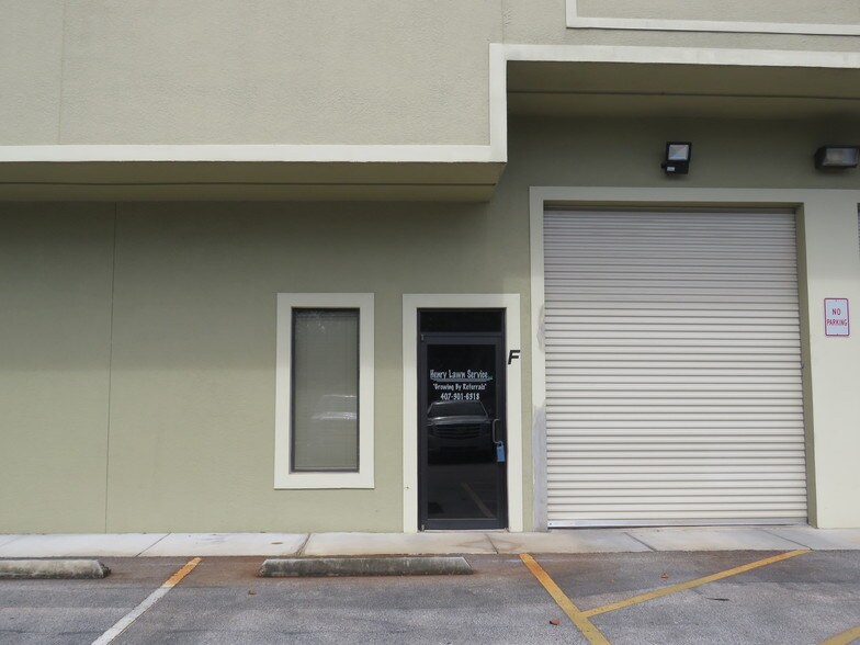 More Photos Of 1417 Hamlin Ave, Saint Cloud Warehouse For Lease