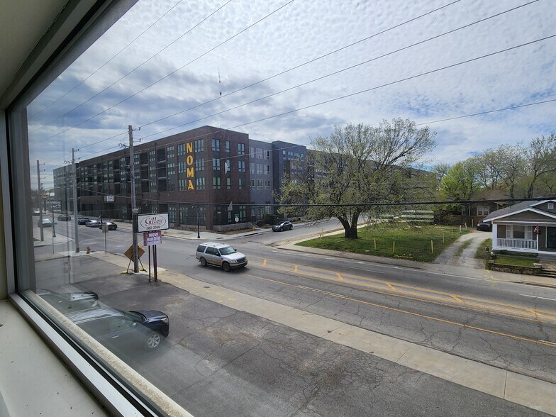 More Photos Of 813 S Lewis Ave, Tulsa Storefront Retail Office For Sale