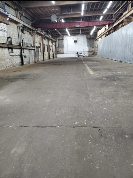 More Photos Of 365-381 canal Pl, Bronx Manufacturing For Lease