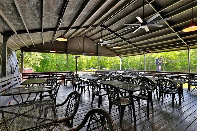 More Photos Of 20 Public Way, Quechee Restaurant For Sale