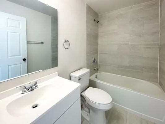 More Photos Of 3603-3605 SW 8th Pl, Cape Coral Apartments For Sale