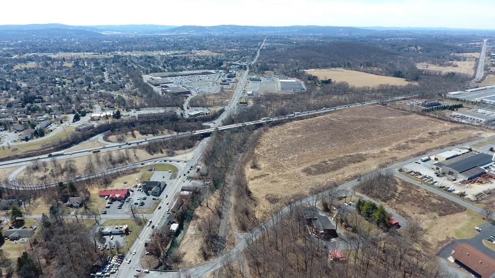 More Photos Of 3005 Brodhead Rd, Bethlehem Office For Sale